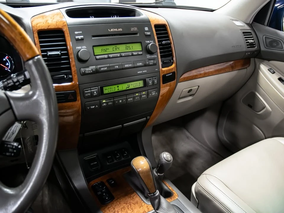 2007 Lexus GX 1st Gen - Image 15 of 17