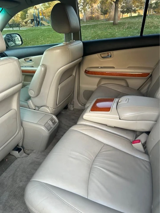 2007 Lexus RX 2nd Gen - Image 4 of 8