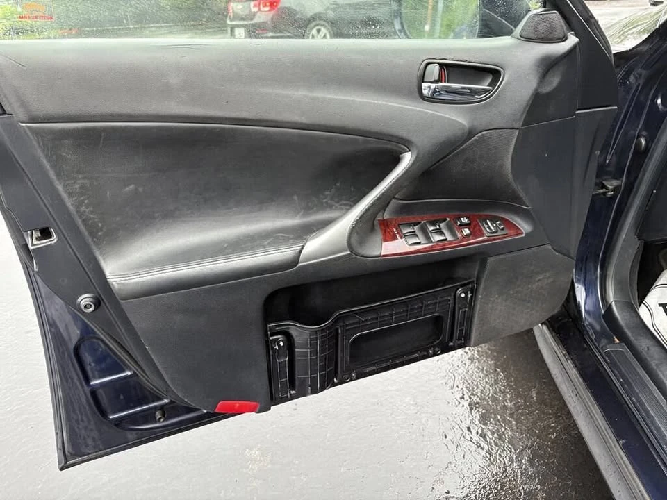 2007 Lexus IS 2nd Gen - Image 7 of 20