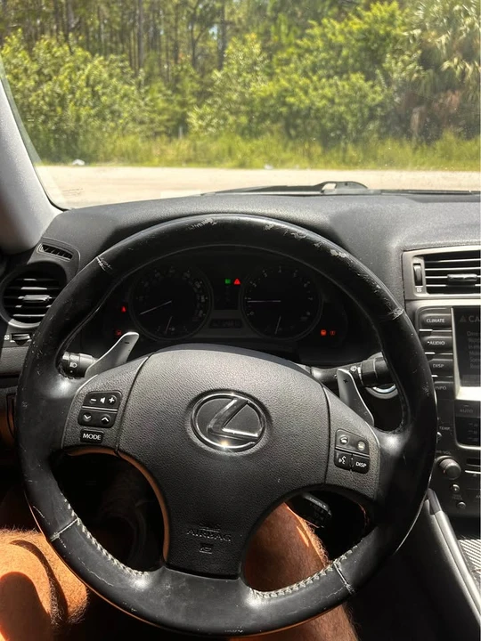 2007 Lexus IS 2nd Gen - Image 12 of 13