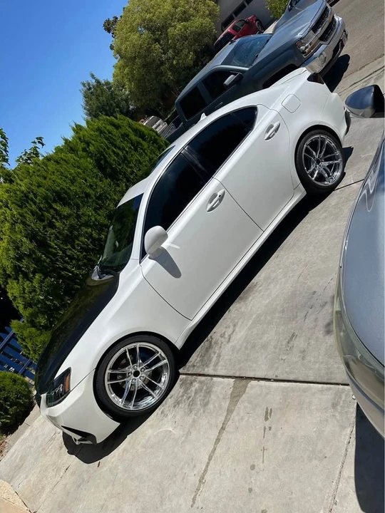 2007 Lexus IS 2nd Gen - Image 13 of 16