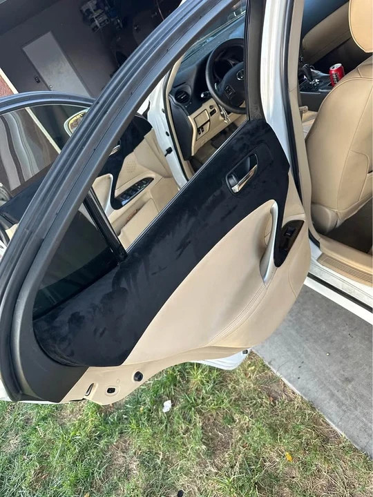 2007 Lexus IS 2nd Gen - Image 7 of 16