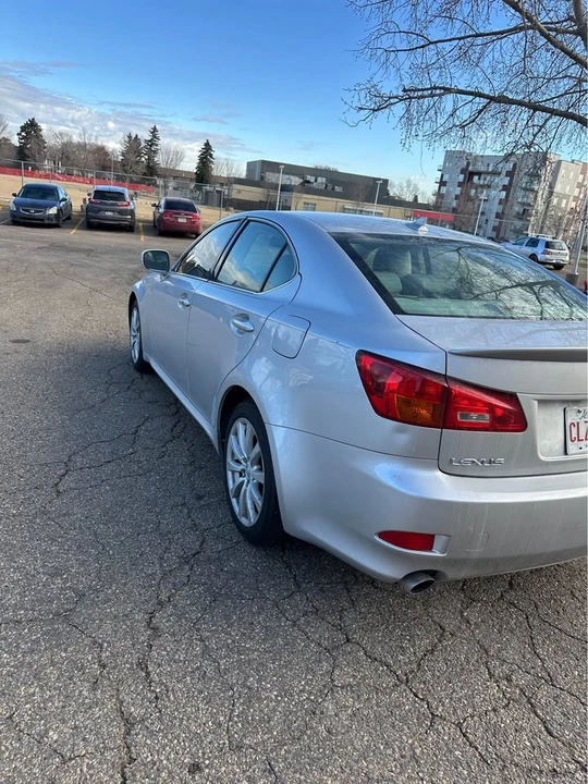 2007 Lexus IS 2nd Gen - Image 8 of 11