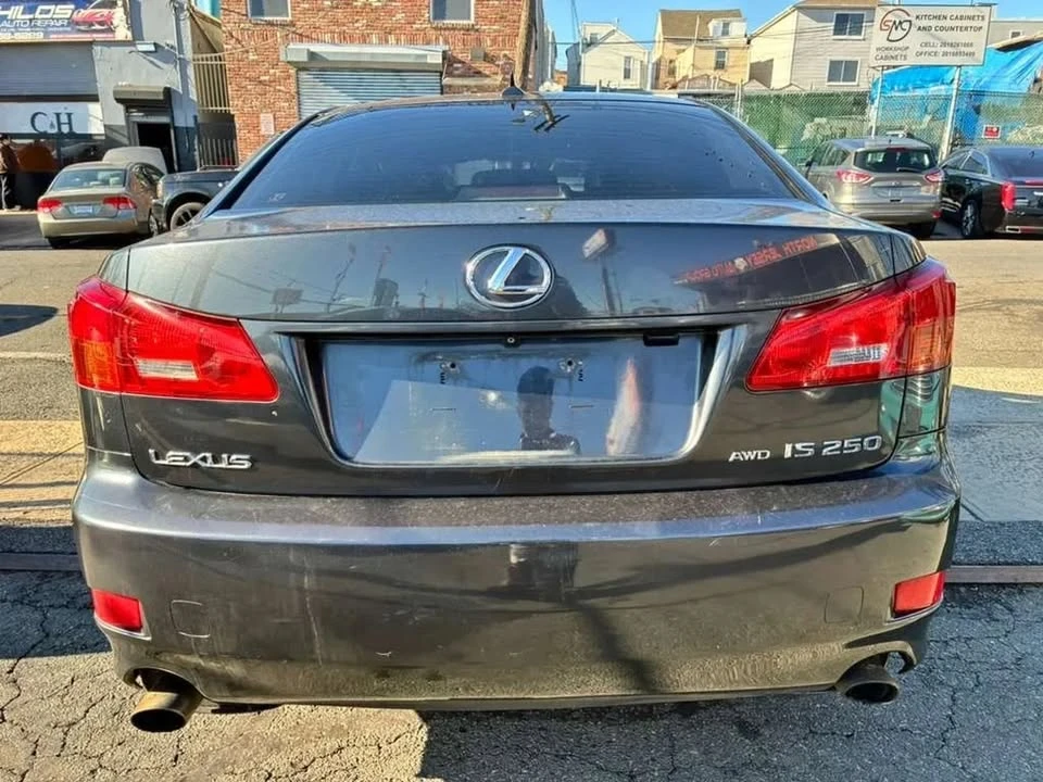 2007 Lexus IS 2nd Gen - Image 3 of 19