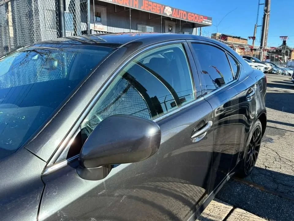 2007 Lexus IS 2nd Gen - Image 13 of 19
