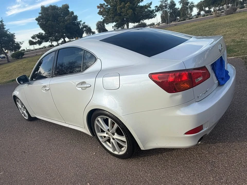 2007 Lexus IS 2nd Gen - Image 6 of 12