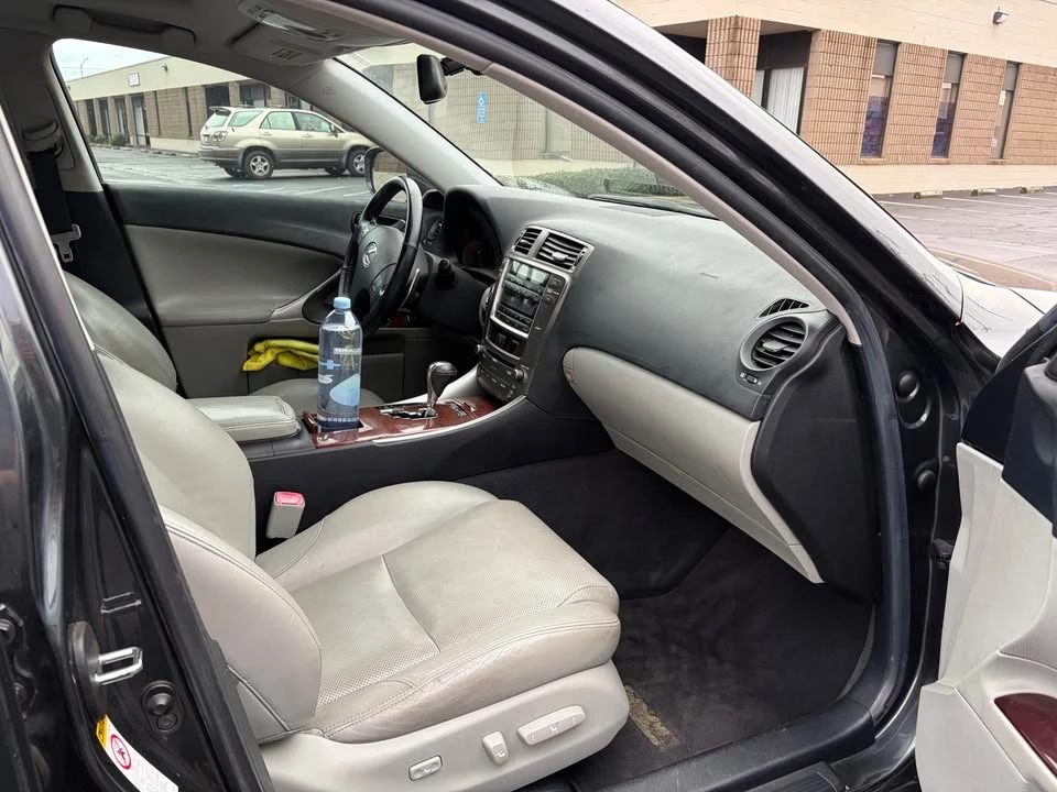 2007 Lexus IS 2nd Gen - Image 5 of 9
