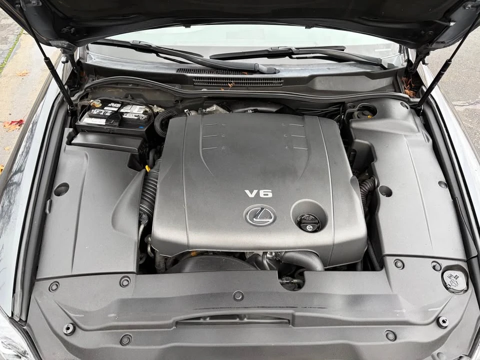 2007 Lexus IS 2nd Gen - Image 6 of 9