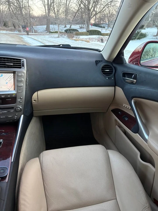 2007 Lexus IS 2nd Gen - Image 3 of 10