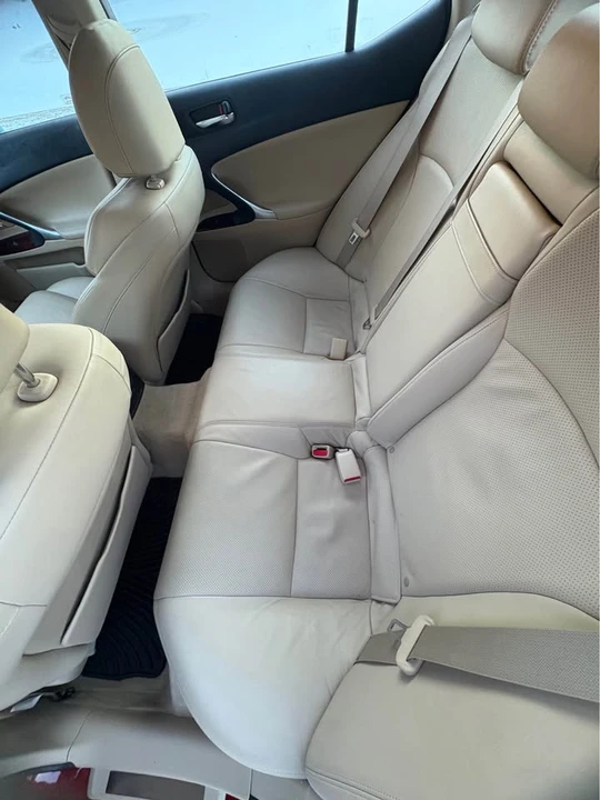 2007 Lexus IS 2nd Gen - Image 6 of 10