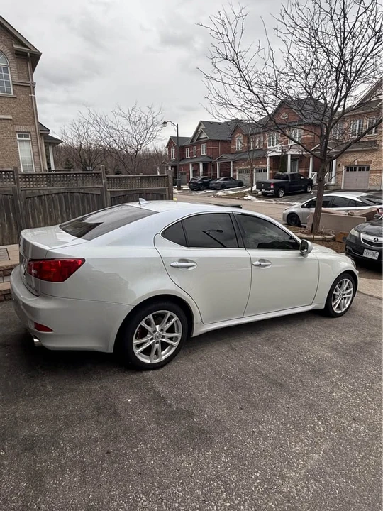 2007 Lexus IS 2nd Gen - Image 2 of 7