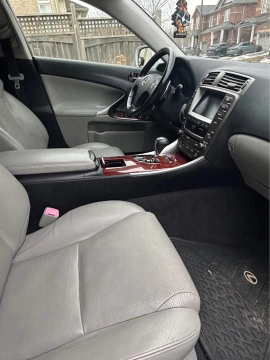 2007 Lexus IS 2nd Gen - Image 5 of 7