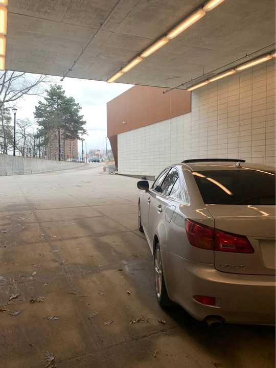 2007 Lexus IS 2nd Gen - Image 2 of 10