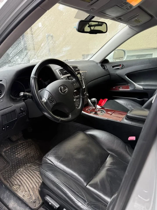 2007 Lexus IS 2nd Gen - Image 2 of 6