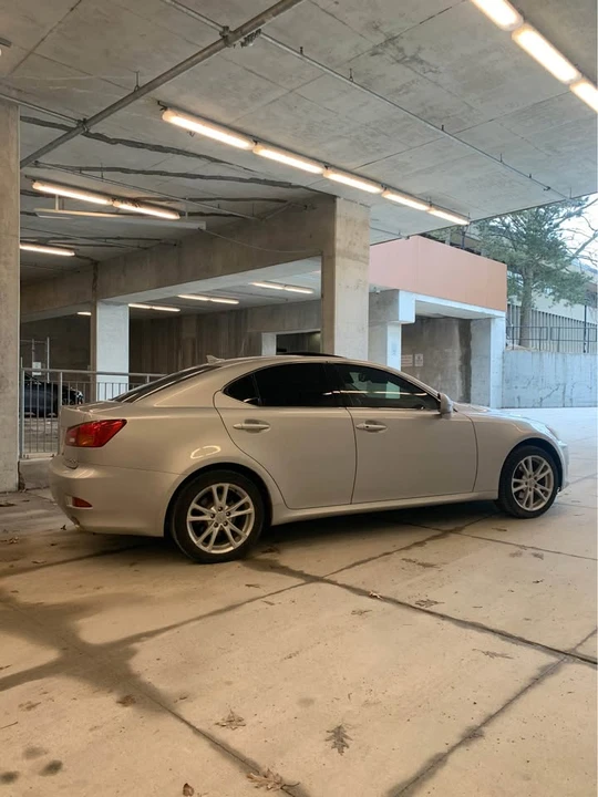 2007 Lexus IS 2nd Gen - Image 5 of 10