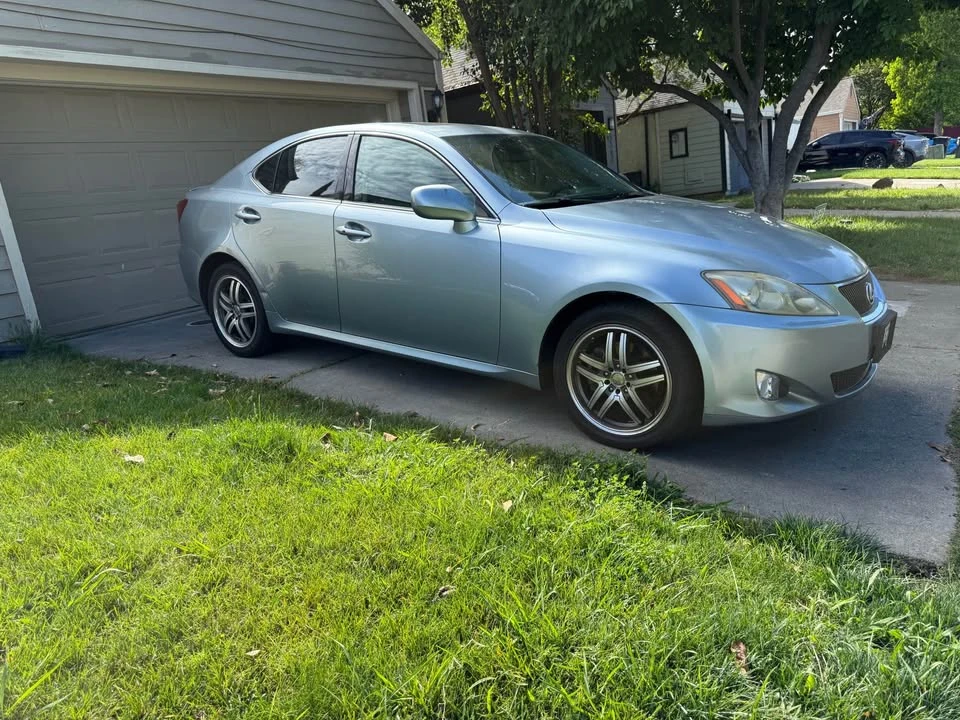 2007 Lexus IS 2nd Gen - Image 4 of 6