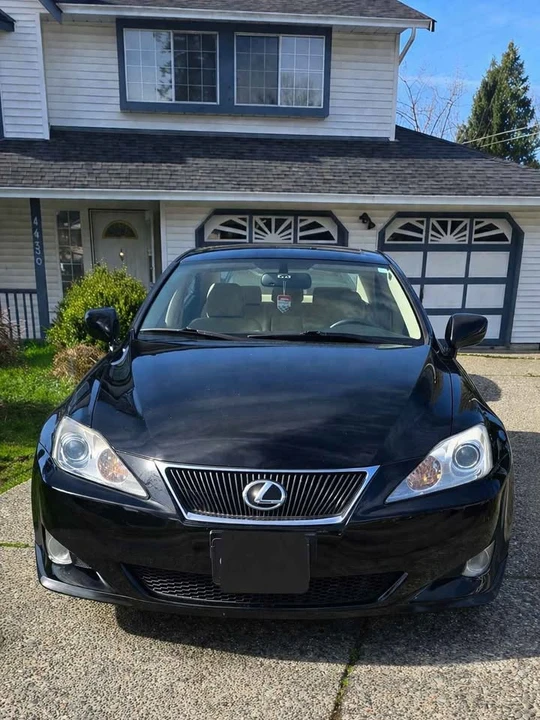 2007 Lexus IS 2nd Gen - Image 3 of 13