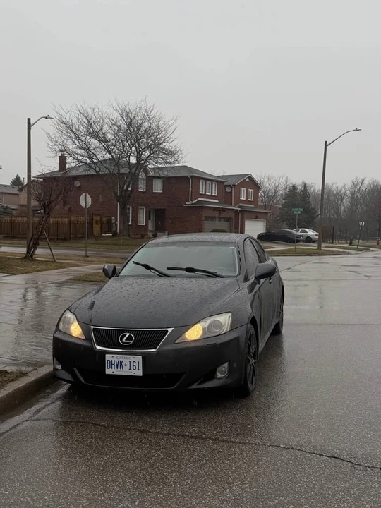 2007 Lexus IS 2nd Gen - Image 6 of 8