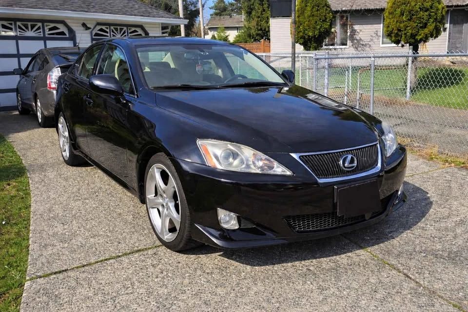 2007 Lexus IS 2nd Gen - Image 2 of 13