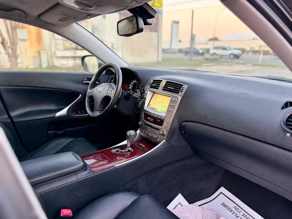 2007 Lexus IS 2nd Gen - Image 19 of 20