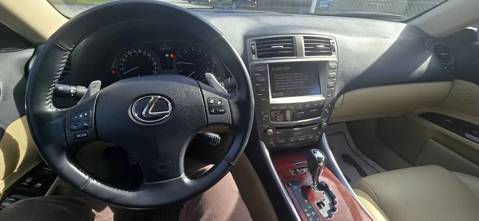 2007 Lexus IS 2nd Gen - Image 8 of 13