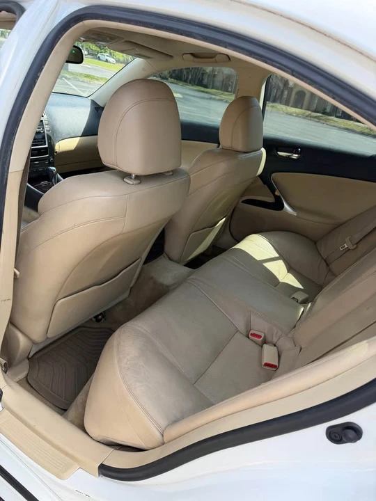 2007 Lexus IS 2nd Gen - Image 4 of 15