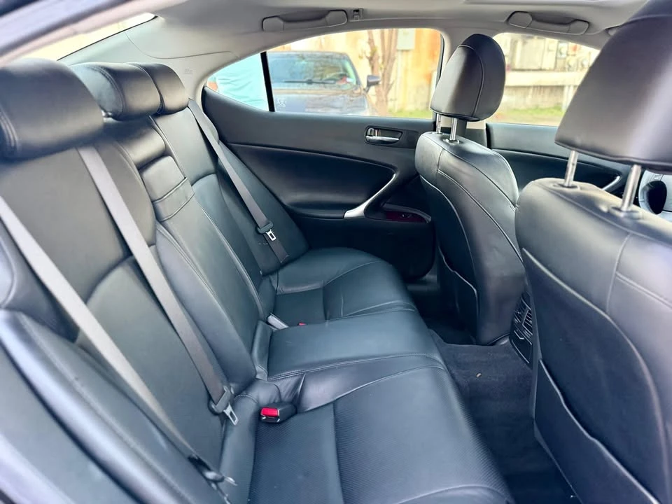 2007 Lexus IS 2nd Gen - Image 18 of 20