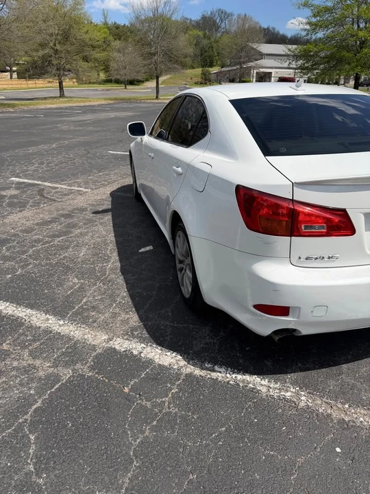 2007 Lexus IS 2nd Gen - Image 14 of 15