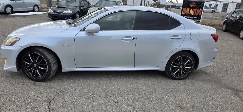 2007 Lexus IS 2nd Gen - Image 4 of 12