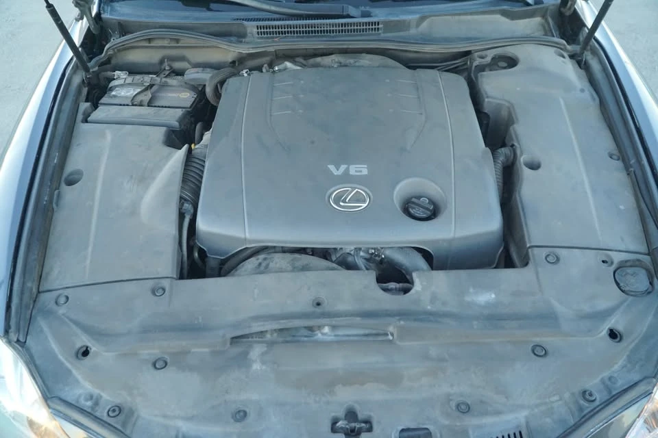 2007 Lexus IS 2nd Gen - Image 9 of 17