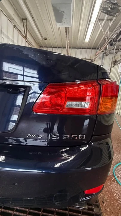 2007 Lexus IS 2nd Gen - Image 5 of 10