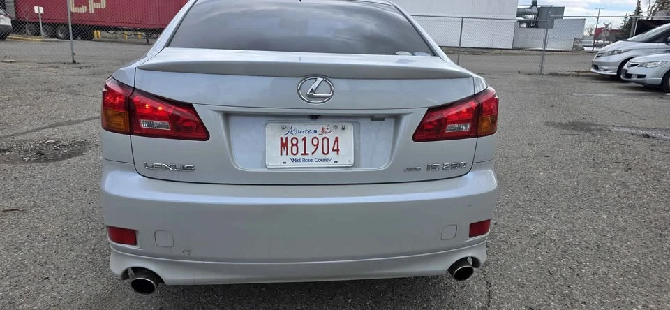 2007 Lexus IS 2nd Gen - Image 6 of 12