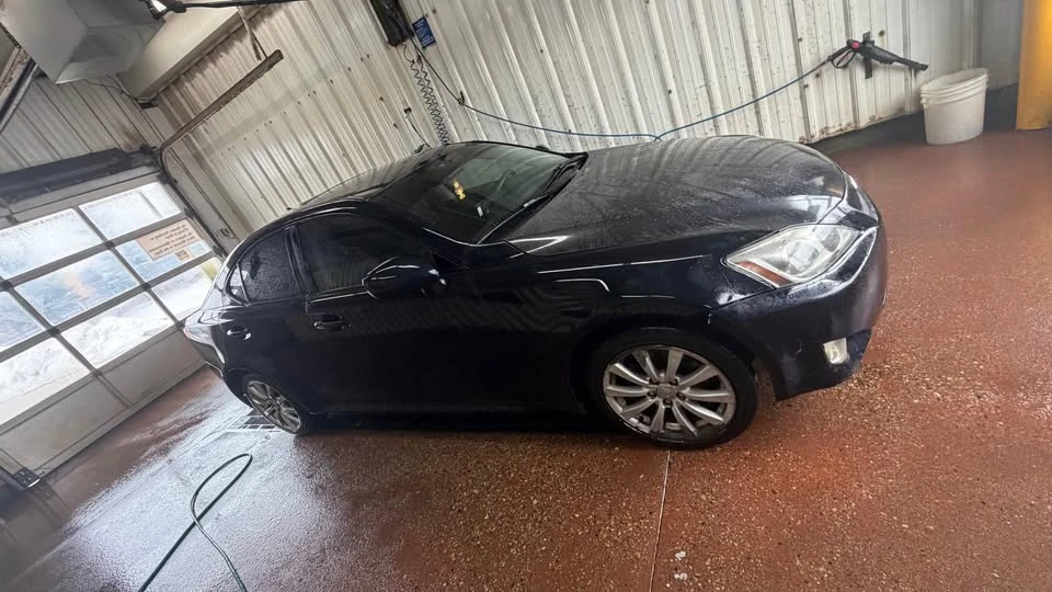 2007 Lexus IS 2nd Gen - Image 6 of 10