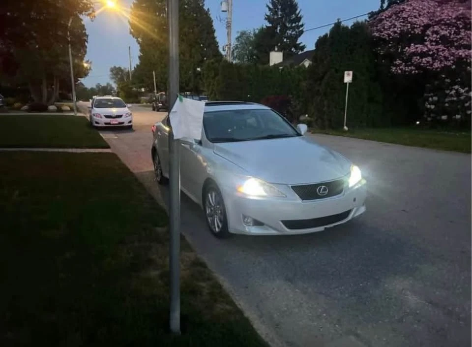 2007 Lexus IS 2nd Gen - Image 3 of 5