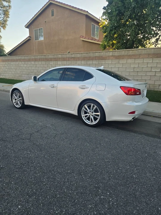 2007 Lexus IS 2nd Gen - Image 3 of 9