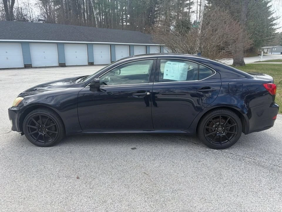 2007 Lexus IS 2nd Gen - Image 2 of 16