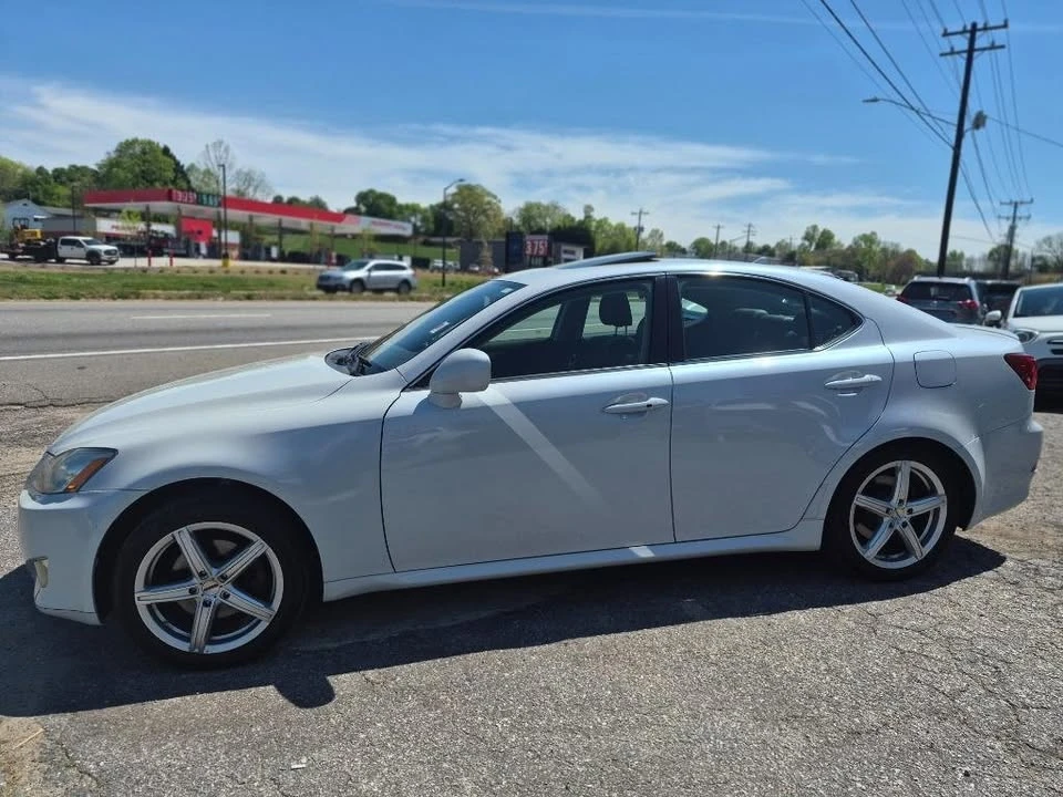 2007 Lexus IS 2nd Gen - Image 6 of 20