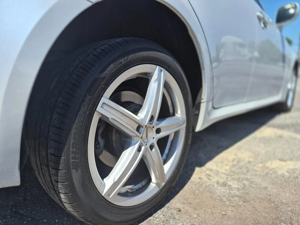 2007 Lexus IS 2nd Gen - Image 11 of 20