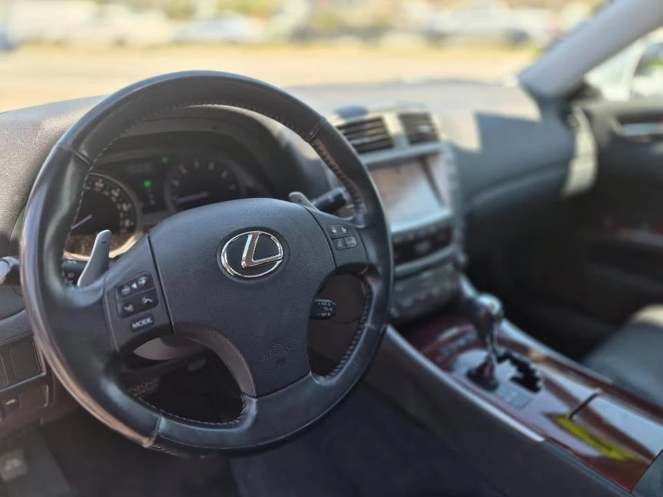 2007 Lexus IS 2nd Gen - Image 17 of 20