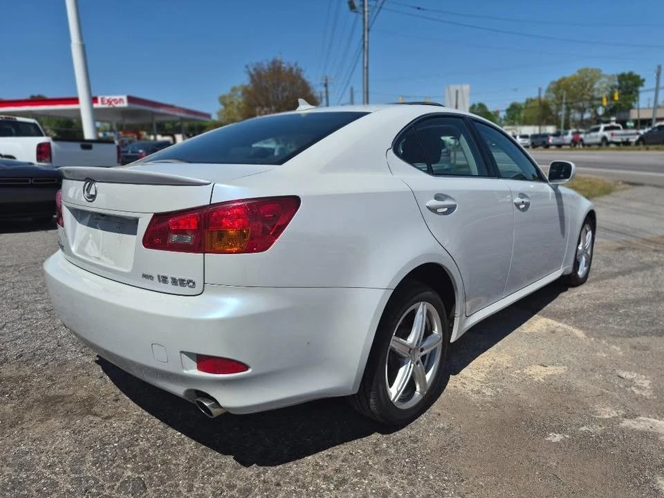 2007 Lexus IS 2nd Gen - Image 10 of 20