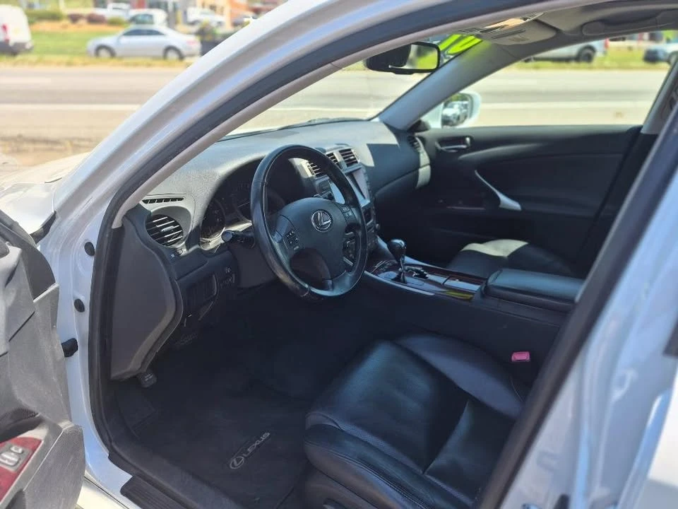 2007 Lexus IS 2nd Gen - Image 14 of 20