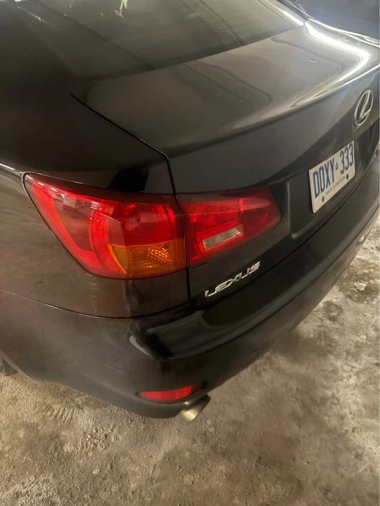 2007 Lexus IS 2nd Gen - Image 6 of 8