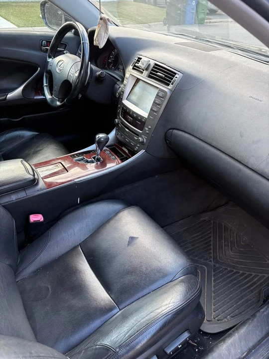 2007 Lexus IS 2nd Gen - Image 6 of 11
