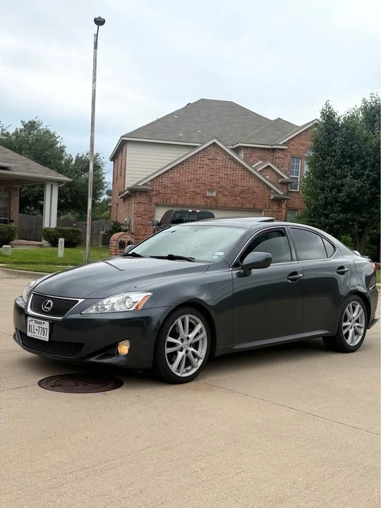 2007 Lexus IS 2nd Gen - Image 2 of 15