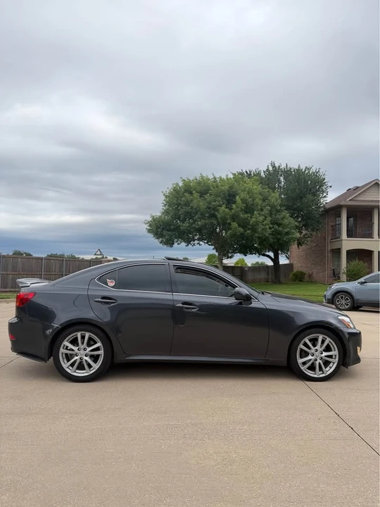 2007 Lexus IS 2nd Gen - Image 7 of 15