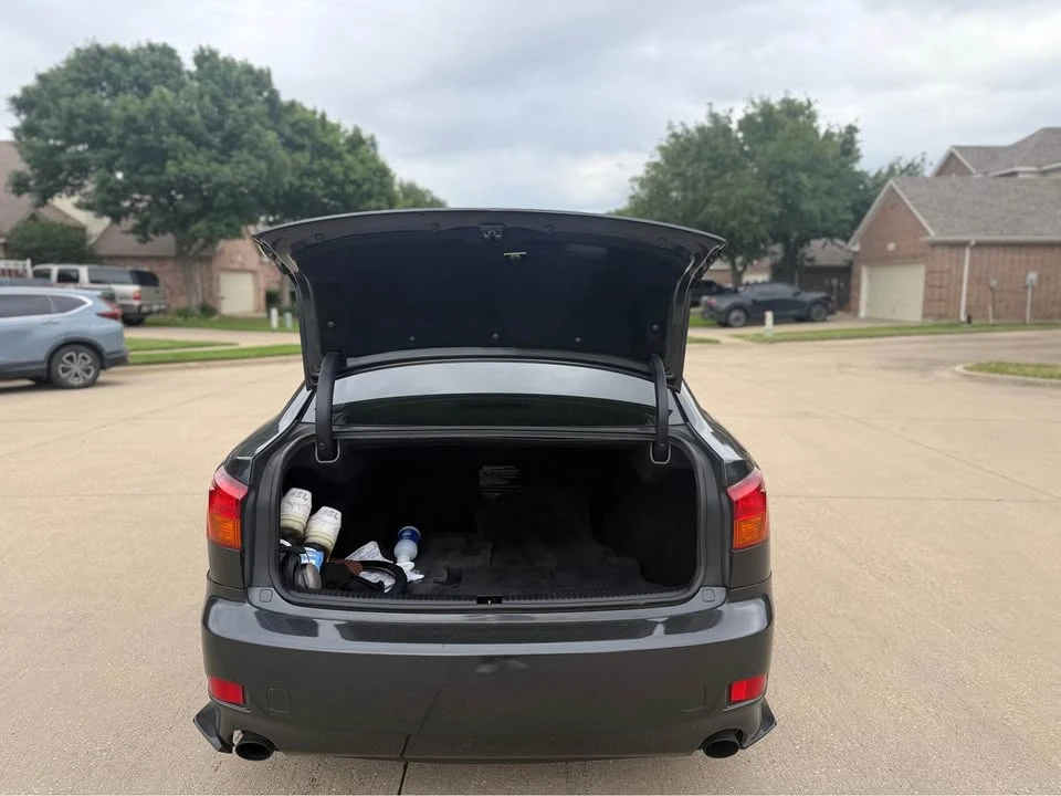 2007 Lexus IS 2nd Gen - Image 12 of 15