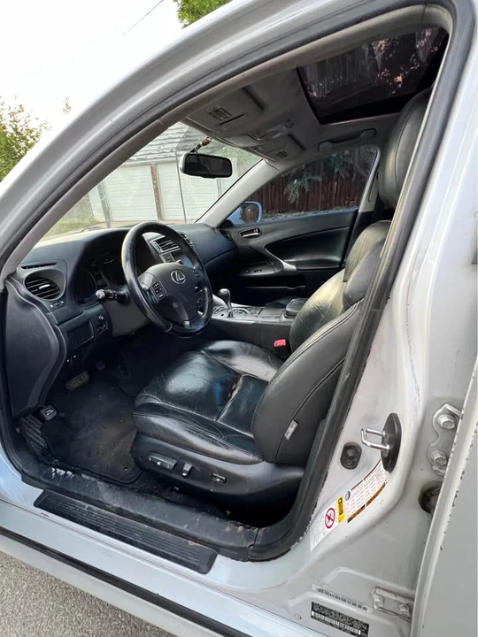 2007 Lexus IS 2nd Gen - Image 13 of 14