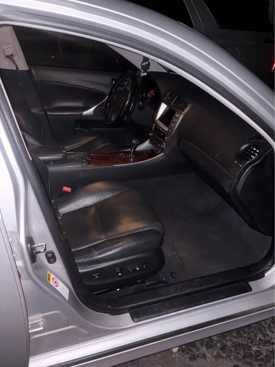 2007 Lexus IS 2nd Gen - Image 3 of 10