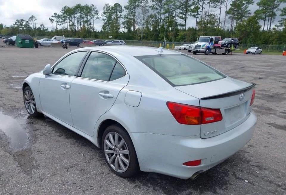 2007 Lexus IS 2nd Gen - Image 4 of 6