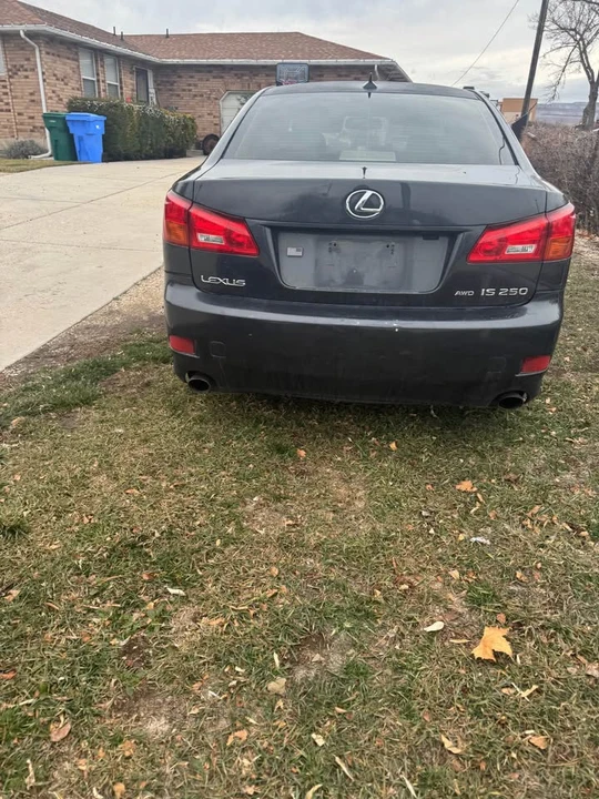2007 Lexus IS 2nd Gen - Image 3 of 7